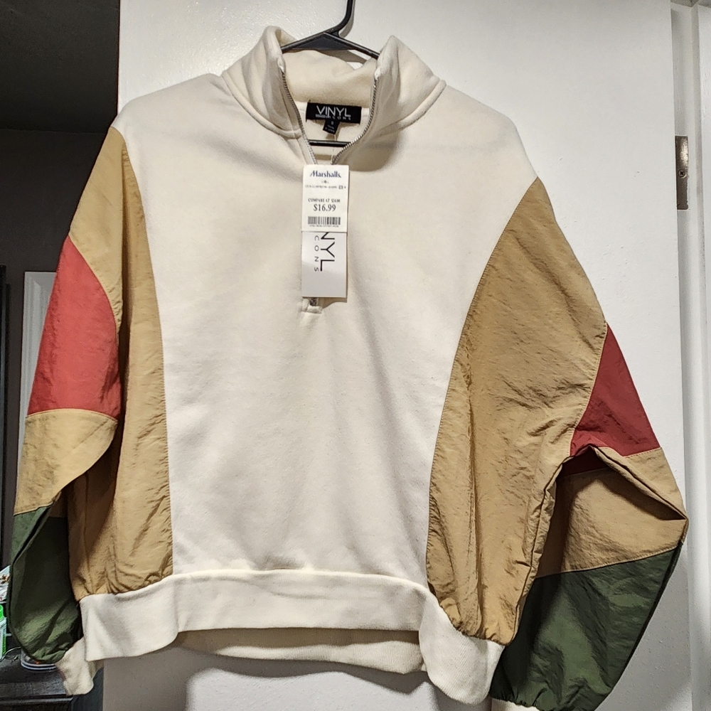 Vinyl Icons Half Zip-Up Top